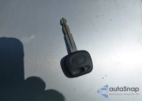 2013 Toyota Tacoma Base V6 z USA, uszkodzony, nr VIN 5TFLU4EN6DX076221